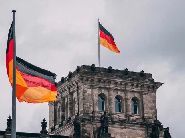 Deutsche Staatsbürgerschaft für internationale Fachkräfte: Der Weg zum deutschen Pass